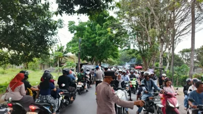 Tradisi Nyongkolan Berjalan Aman Berkat Pengawalan Polsek Kuripan